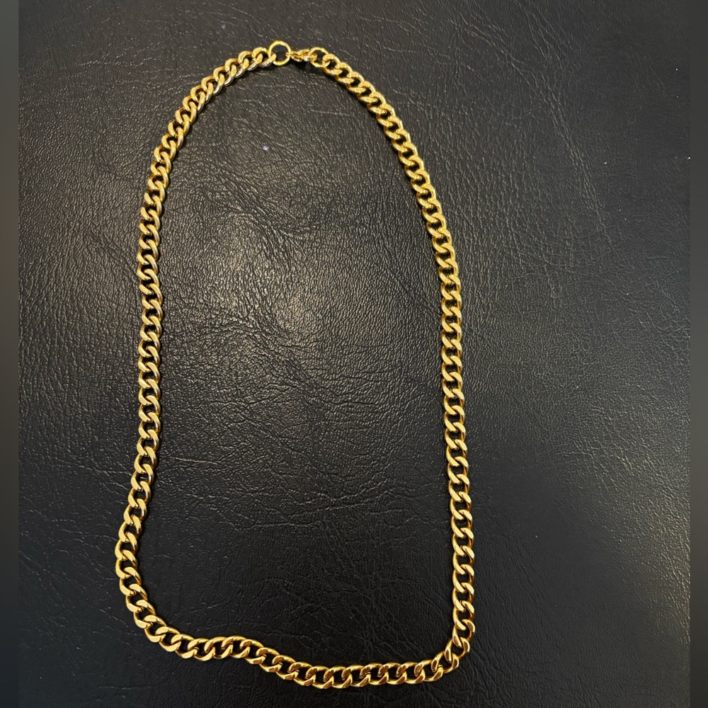 Classic Gold Chain Necklace